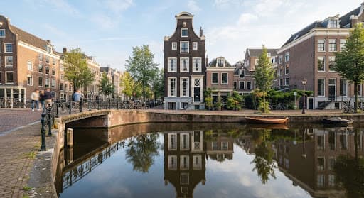 Canal houses near Anne Frank House