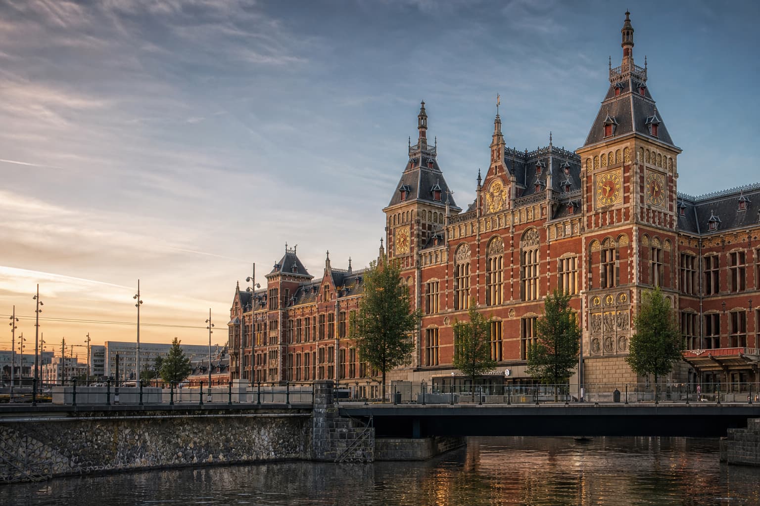 Amsterdam Centraal Station in Amsterdam