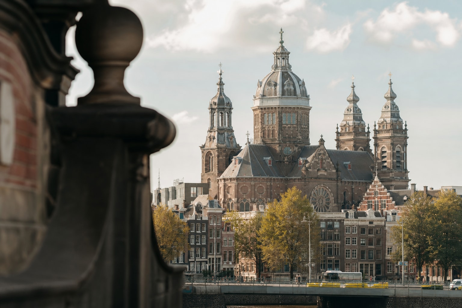 Artistic and Architectural Treasures at Basilica of Saint Nicholas, Amsterdam
