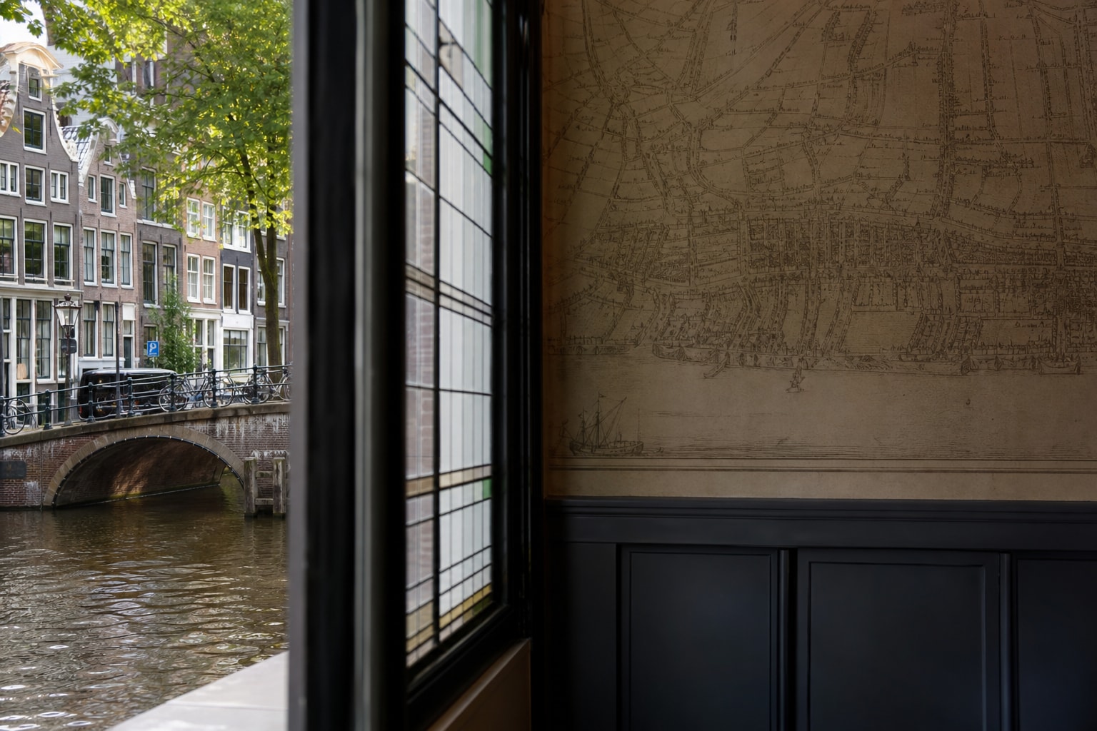 Museum Highlights at Het Grachtenhuis
