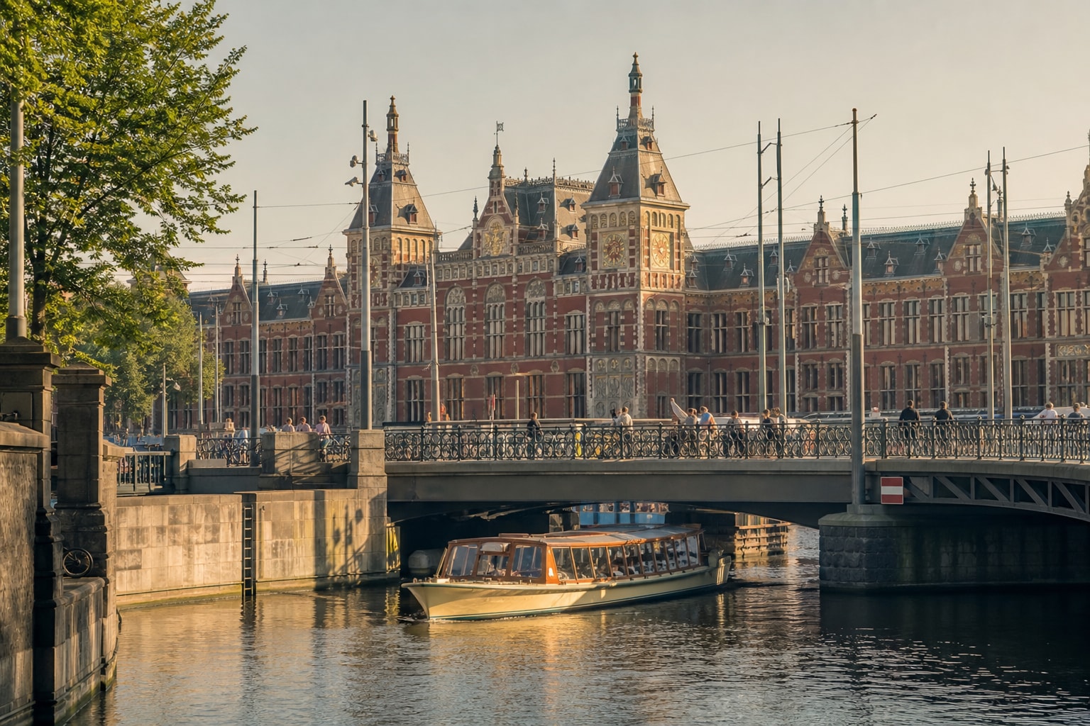 A Legacy of Water Transport at Stromma - Central Station Bridge